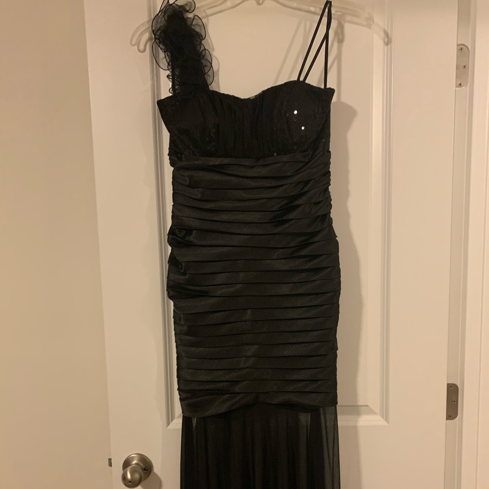 Black one shoulder gown